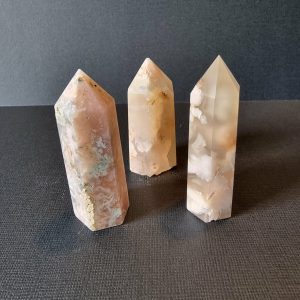 Small Flower Agate Tower